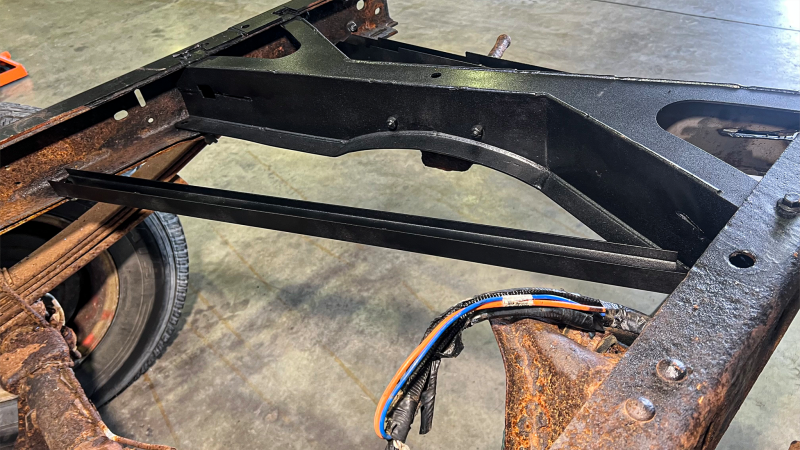 Rust Buster 1988-1998 Chevy C/K 1500/2500 Spare Tire Crossmember Support Piece