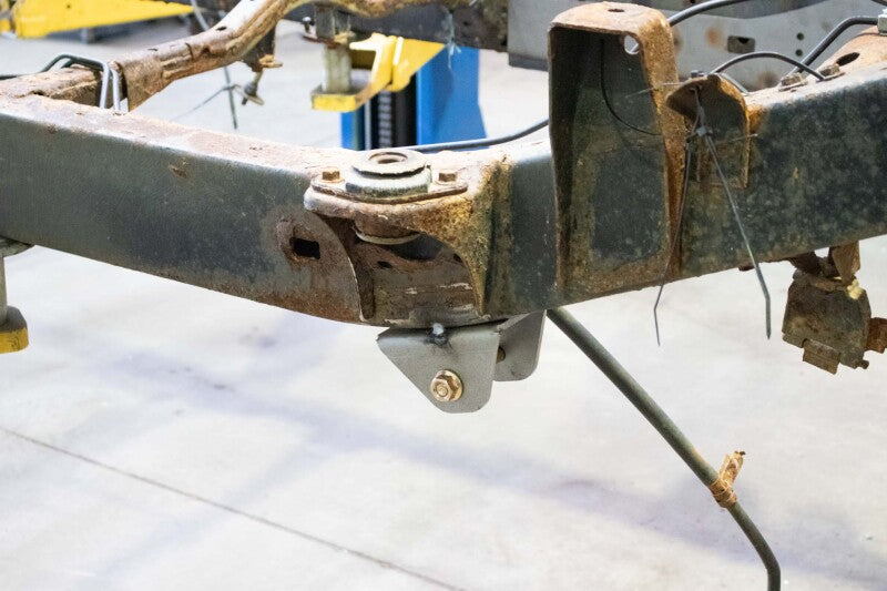 Rust Buster Leaf Spring Mount
