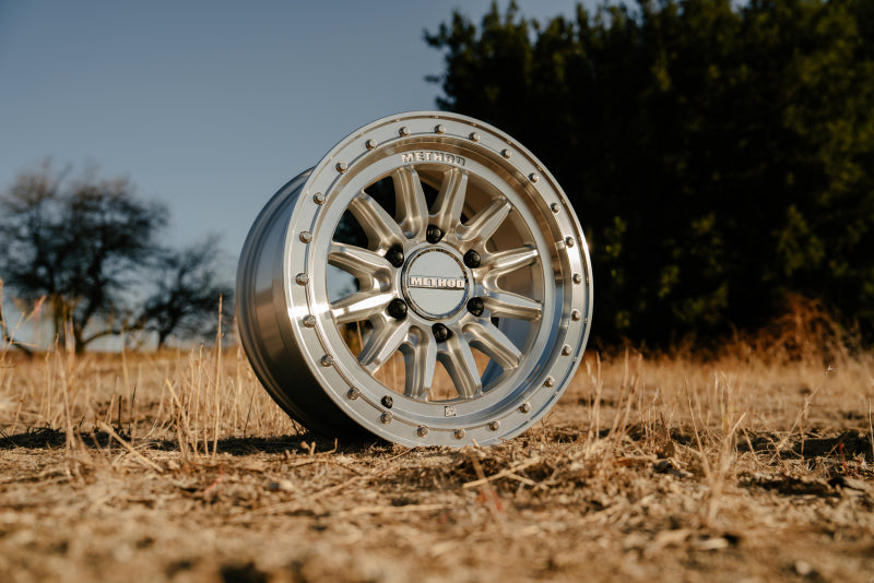 Method MR711 HD Bead Grip 18X9 0mm Offset 6X5.5 106.25mm CB Machined - Clear Coat Wheel